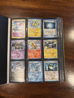 Pokemon TCG Mixed Card Lot Pikachu Charizard Mewtwo Poke Ball Binder Holo Foil - Image 2