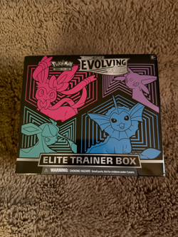Pokemon TCG Evolving Skies Elite Trainer Box 820650808944 - Image 1
