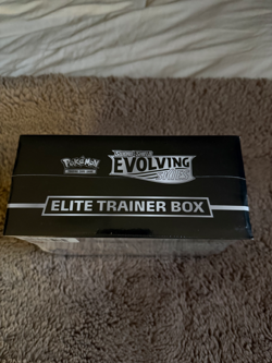 Pokemon TCG Evolving Skies Elite Trainer Box 820650808944 - Image 5