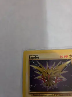 1999 Pokemon TCG Fossil Zapdos Card 30/62 Rare LP-NM - Image 2
