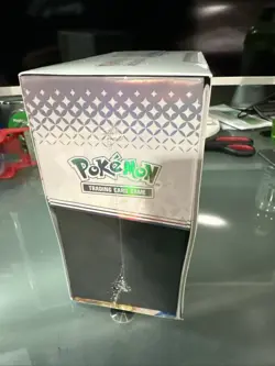 Pokemon TCG Scarlet & Violet Prismatic Evolutions ETB New Factory Sealed 🔥🔥 - Image 4