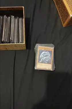 Huge Yu-Gi-Oh Card Lot - Image 2