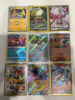 Pokemon TCG Holo & Regular Lot Charizard Gardevoir Raichu Ivysaur Squirtle - Image 3