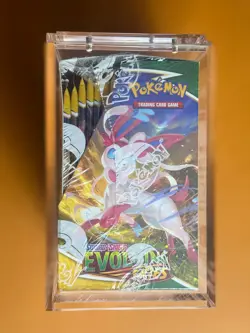 Pokemon TCG Sword & Shield Evolving Skies Booster Box New Sealed With Acrylic - Image 2