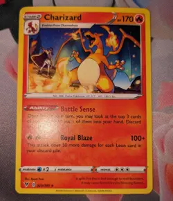 CHARIZARD - Pokemon TCG Vivid Voltage 025/185 (2020) - Near Mint NM Regular Rare - Image 2