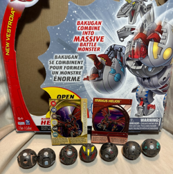 Bakugan Battle Brawlers Pyrus Maxus Helios 7 In 1 Completed With Cards RARE SET - Image 3