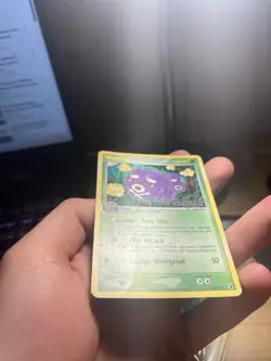 Weezing 33/113 EX Delta Species Pokemon Card Stamped Reverse Holo Rare DMG - Image 2