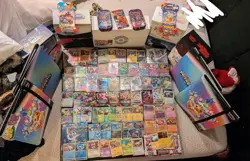 AUTHENTIC TCG 300 POKEMON CARD LOT W/ 5 RANDOM SEALED BOOSTER PACKS - Image 5