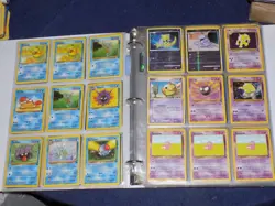 Pokemon VINTAGE binder Collection 324 pokemon w/ Holo + 1st editions + stamped - Image 3