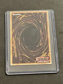 Yu-Gi-Oh! TCG Five-Headed Dragon Legendary Collection 3: Yugi's World LC03-EN004 - Image 2