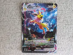 Jolteon VMAX SWSH184 Jumbo Cards Holo - Image 1