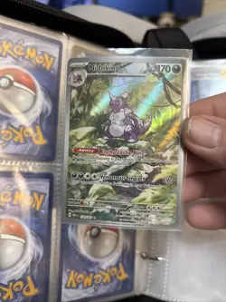 Pokemon TCG Nidoking Scarlet & Violet 151 Illustration Rare Card 174/165 C31 - Image 1