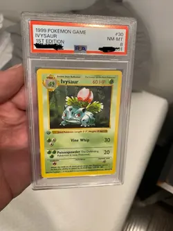1999 Pokemon TCG Base Set 1st EDITION Shadowless Ivysaur Card 30/102 PSA 8 - Image 1