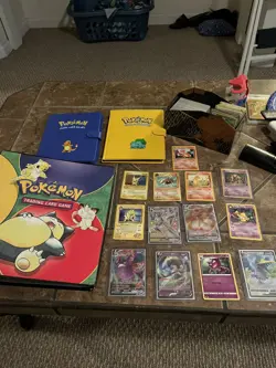 Pokemon binder / 1999 rare booklets with 100+ cards. Read Description ! - Image 1