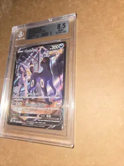 Pokemon TCG Umbreon V TG22/TG30 Trainer Gallery Brilliant Stars BGS 8.5 - Image 2
