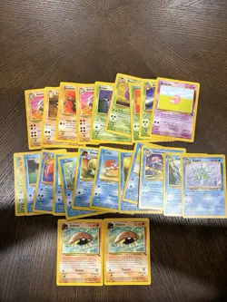 Vintage Pokemon Fossil Set Card Lot MP-NM Condition - Image 1