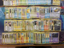 Vintage Pokemon Card Lot Fire Arcanine Dragonite Kyogre 255+ - Image 3