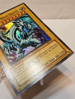 Blue-Eyes White Dragon SKE-001 Super Rare 1st Edition Yugioh 995 - Image 5
