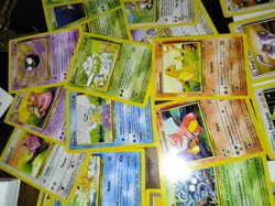 Pokemon 1st edition , Gym Heroes , Base Set uncommon common Lot - Image 3