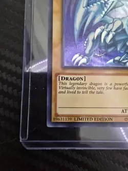 Yugioh: Blue-Eyes White Dragon (Ultra Rare) Limited edition CT13-EN008 NM/M - Image 2