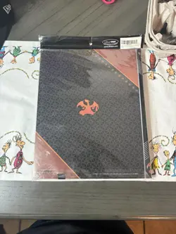 Ultra Pro Charizard Pokemon Binder - Image 2