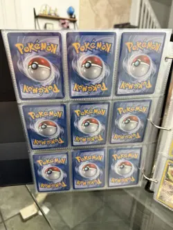 Pokemon Black & White era lot - EX cards, reverse and holos - 32 cards - Image 4