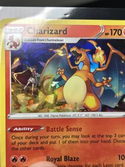 Charizard 025/185 Vivid Voltage Cracked Ice Holo Rare Pokemon Card DK25002 - Image 2