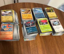 Lot of 850+ Pokemon TCG Holos and Reverse Holos - Image 1