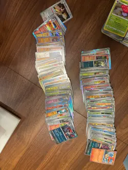Lot of 850+ Pokemon TCG Holos and Reverse Holos - Image 3