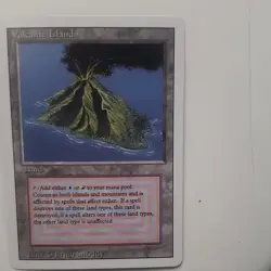 Volcanic Island - Revised Edition - MTG - Land - Rare - Regular Finish - Image 1