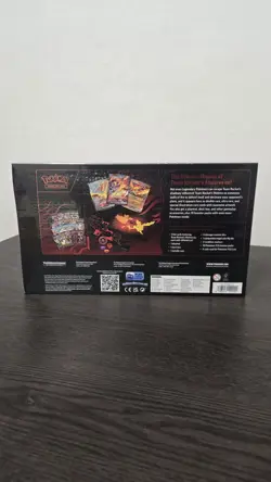 Pokemon TCG: Team Rocket's Moltres ex Ultra-Premium Collection - Image 2