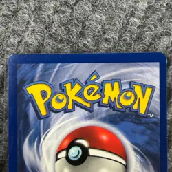 Vintage Pokemon Base Set Beedrill 17/102 Rare Non-Holo VG LP - Image 5