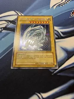 YuGiOh 2002 DDS-001 Blue-Eyes White Dragon Secret Rare English - Image 5