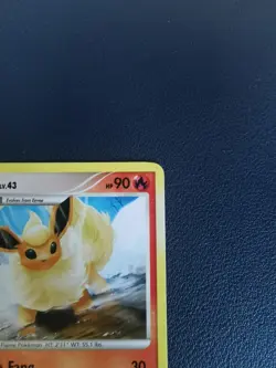 Pokemon Card Flareon 19/100 D&P Majestic Dawn Non-Holo Rare - Image 3