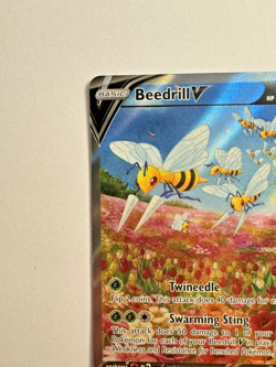 Beedrill V (161/189) - SWSH10: Astral Radiance - Alternative Art - Pokemon -NM - Image 2