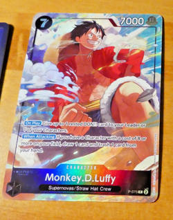 ONE PIECE ENGLISH CARD PROMO HOLO GAME CARTE Monkey.D.Luffy P-075 MINT - Image 1