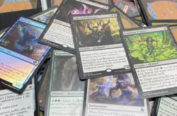 Unsorted Magic: The Gathering TCG and CCG Trading Cards (2000 Plus Cards) - Image 2