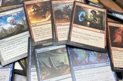 Unsorted Magic: The Gathering TCG and CCG Trading Cards (2000 Plus Cards) - Image 4