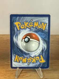 Pikachu - 005/025 Celebrations 25th Anniversary Pokemon TCG / Sword & Shield - Image 2