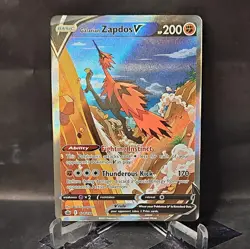 Pokemon TCG Galarian Zapdos v Alternate Art Chilling Reign Card 174/198 - Image 2