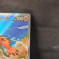 Pokemon TCG Galarian Zapdos v Alternate Art Chilling Reign Card 174/198 - Image 3