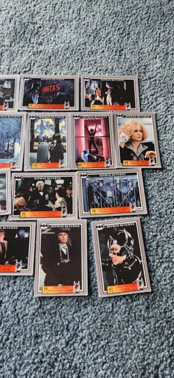 1992 Batman Returns Trading Cards Lot of 18 Dynamic Marketing. Good Condition - Image 2