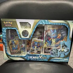 Pokemon Lucario VSTAR Premium Collection Box Promo Booster Oversized Pin English - Image 1