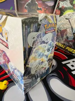 Pokemon TCG - Silver Tempest Booster Box . (New & Sealed) - Image 2