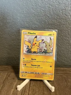 Pokemon 2019 Pikachu SM162 Sun & Moon Black Star Promo Holo Card TCG - Image 1