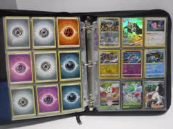 Pokemon Cards w/ Tech Gear Binder Lot Of 702 Cards Holo Foil V GX 040523DMT(B) - Image 3