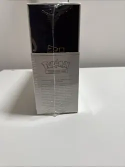 SEALED Pokemon TCG Sword and Shield Ultra Premium Collection Charizard Box 820650871115 - Image 3