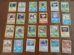 313 pokemon card lot some 1st ed. Great condition - Image 4