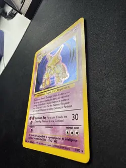 Pokemon TCG Alakazam 1/102 Base Set Holo Vintage LP - Image 3