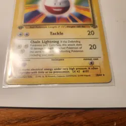 1st edition Electrode 18/64 Jungle Regular (non holo) Heavy played pokemon TCG - Image 2